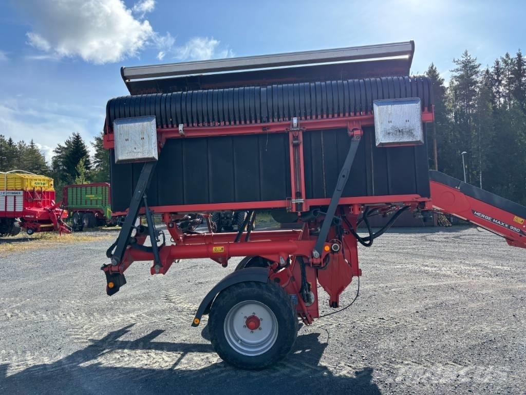 Kuhn Merge Maxx 950 윈드로어