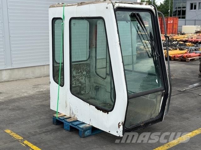 Liebherr CAB SERIE B 캐빈 및 인테리어