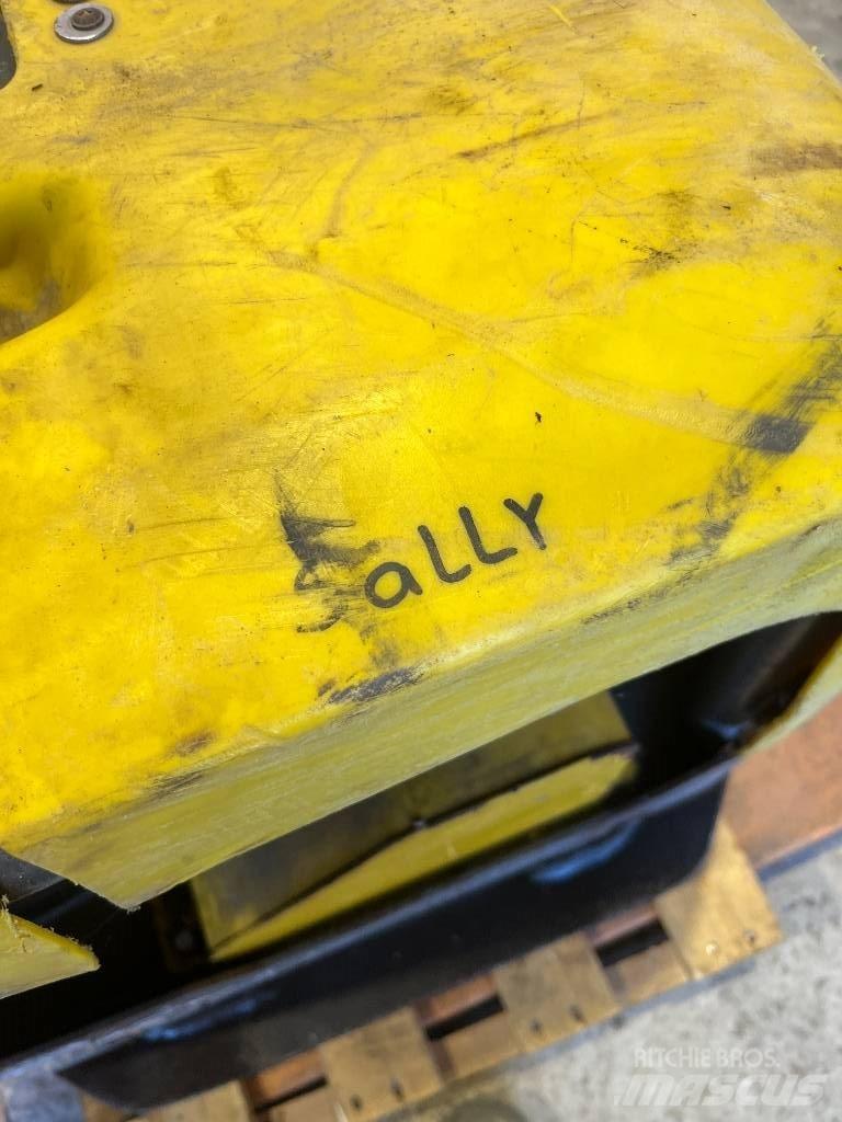 Atlas Copco LG 300 토양 다짐기