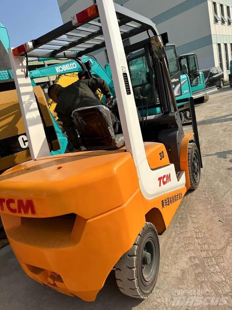 TCM FD30T6 디젤 지게차