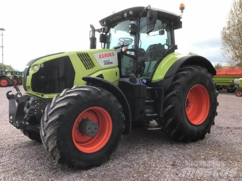 CLAAS AXION 850 트랙터