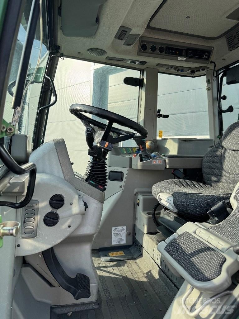 Fendt 820 Vario TMS 트랙터