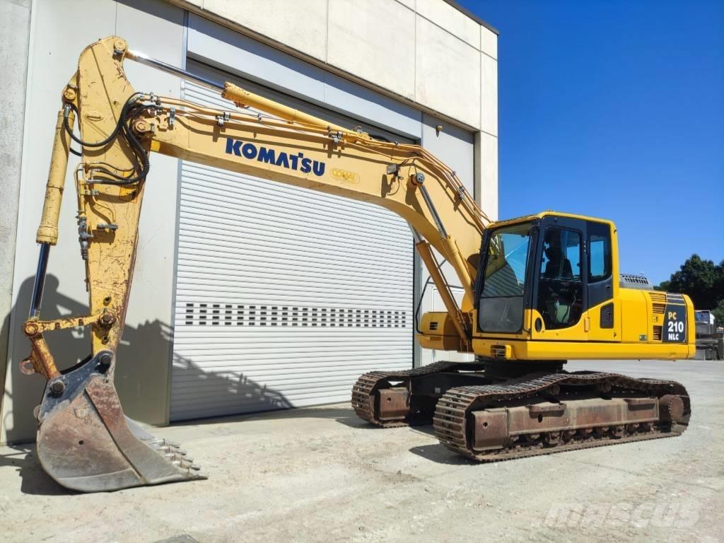 Komatsu PC 210 NLC-8 대형 굴삭기 29톤 이상