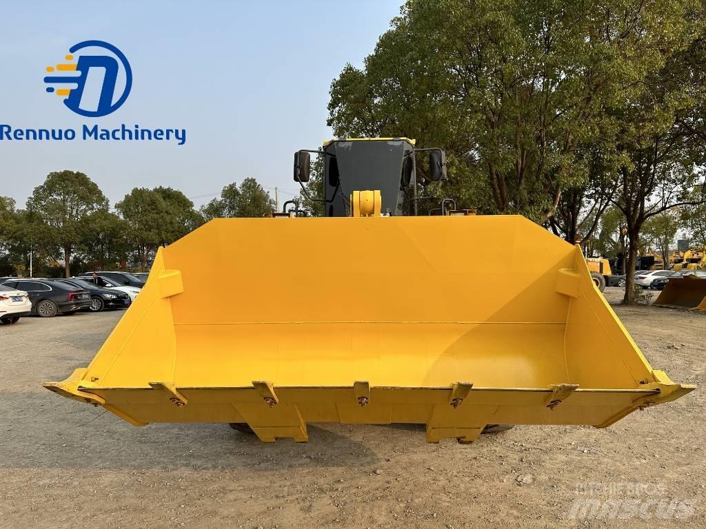 Komatsu WA380  휠로우더