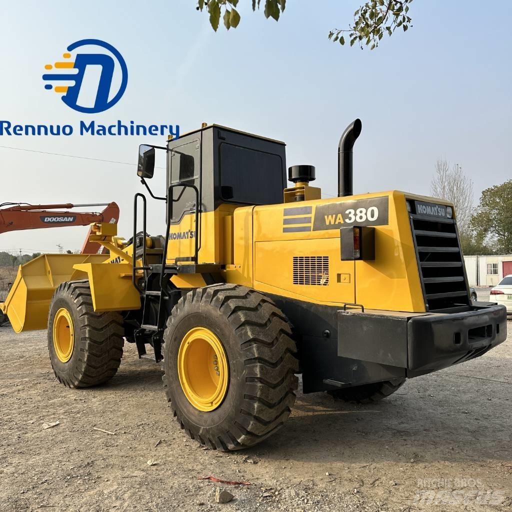 Komatsu WA380  휠로우더