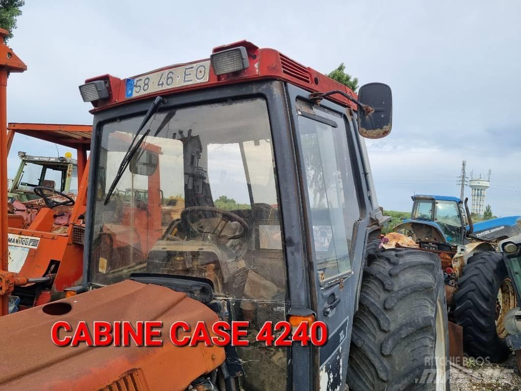  CABINE CASE 4240 캐빈 및 인테리어