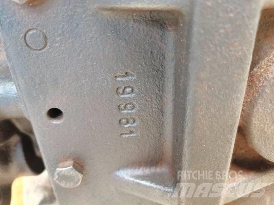 CAT 908H gearbox 트랜스미션