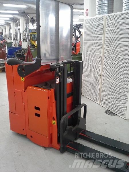 Linde L12LS-03 보행식 리치 지게차
