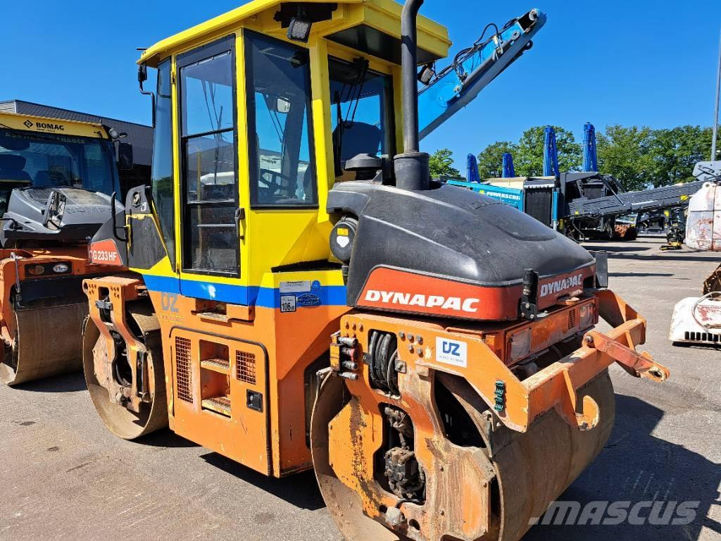 Dynapac CG 233 HF 트윈 드럼 롤러