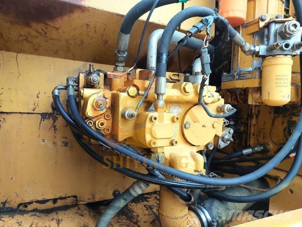 CAT 320 C 대형 굴삭기 29톤 이상