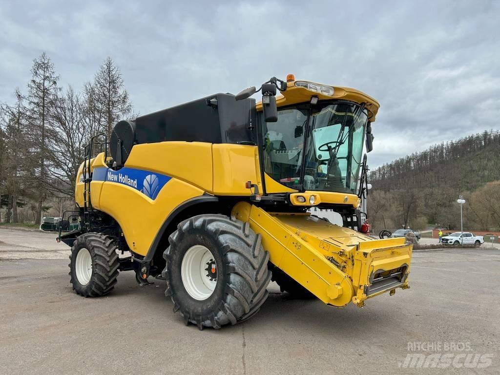 New Holland CX 8080 콤바인 수확기