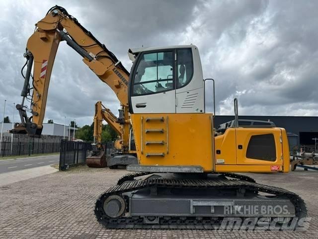 Liebherr LH 22 C 폐기물/산업 처리기