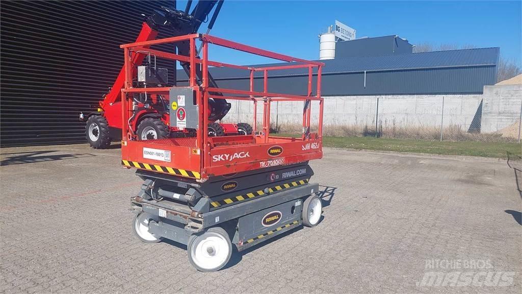 SkyJack SJIII4620 가위형 리프트