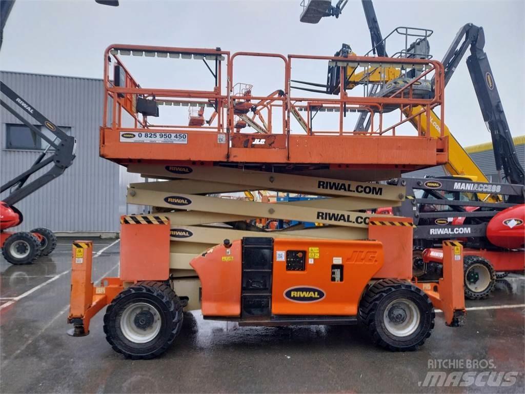 JLG 4394RT 가위형 리프트