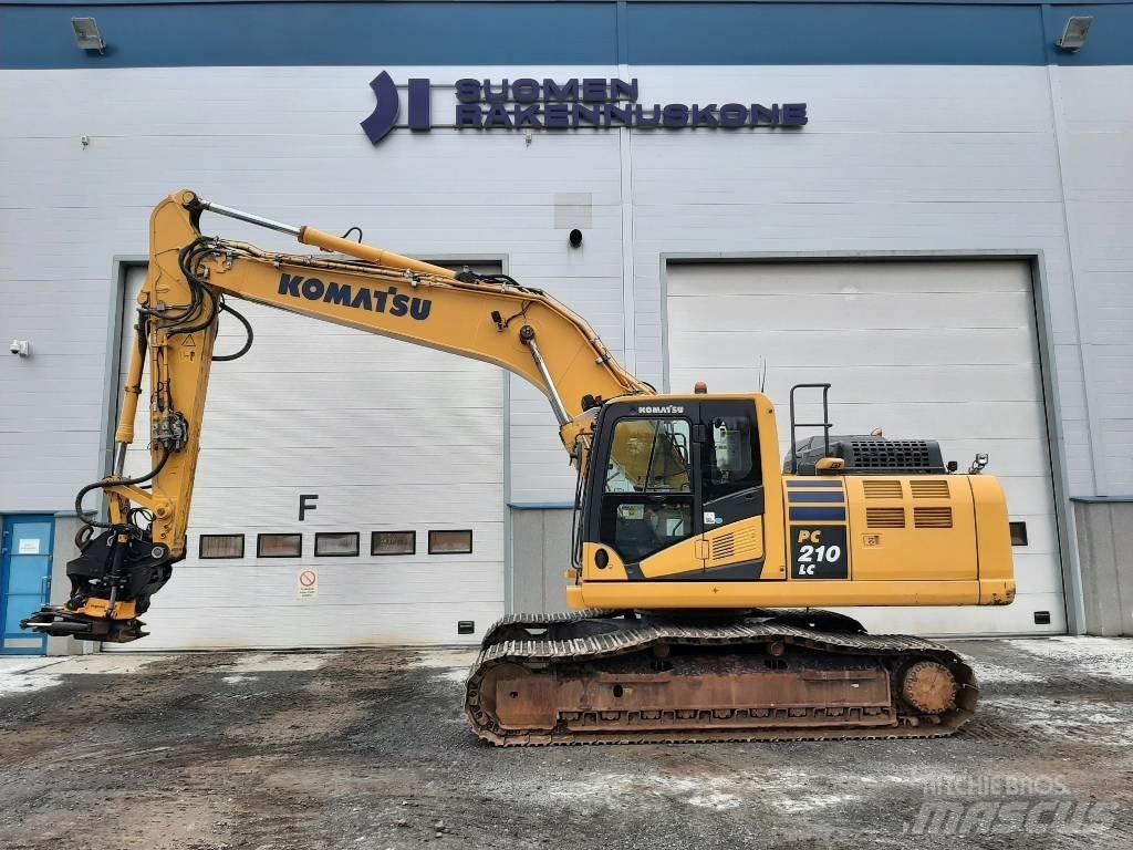 Komatsu PC 210 LC-11 대형 굴삭기 29톤 이상