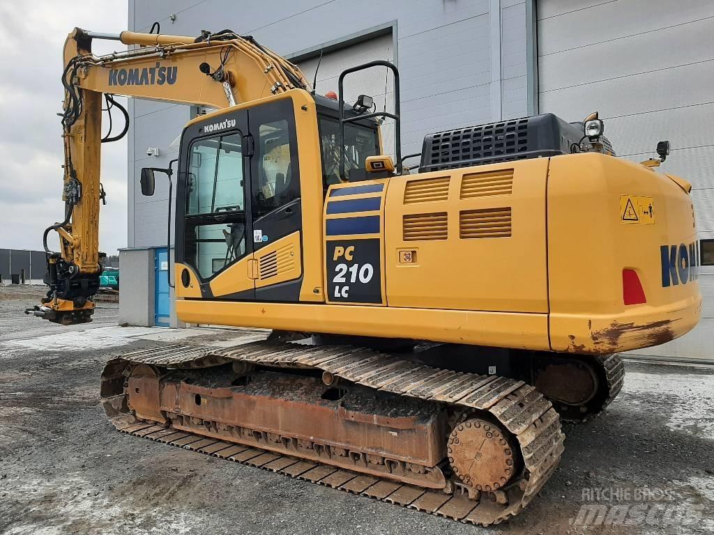 Komatsu PC 210 LC-11 대형 굴삭기 29톤 이상