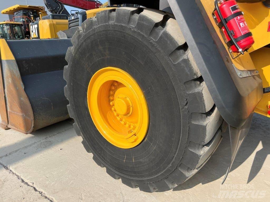 Volvo L180H  휠로우더