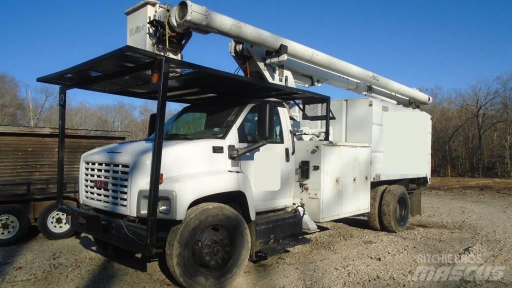 GMC C7500 Top Kick 우드칩 트럭