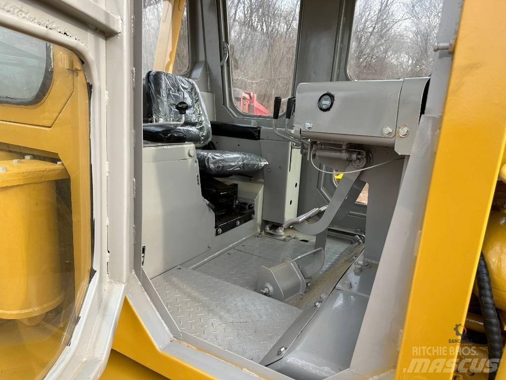CAT D 7 G 크롤러 도저