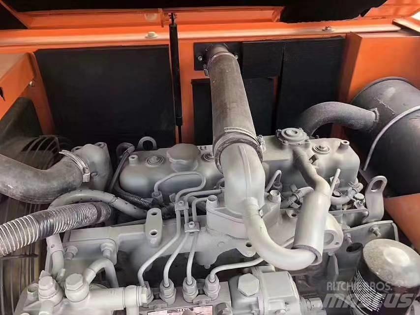 Hitachi Zaxis 70 소형 굴삭기 7톤 미만