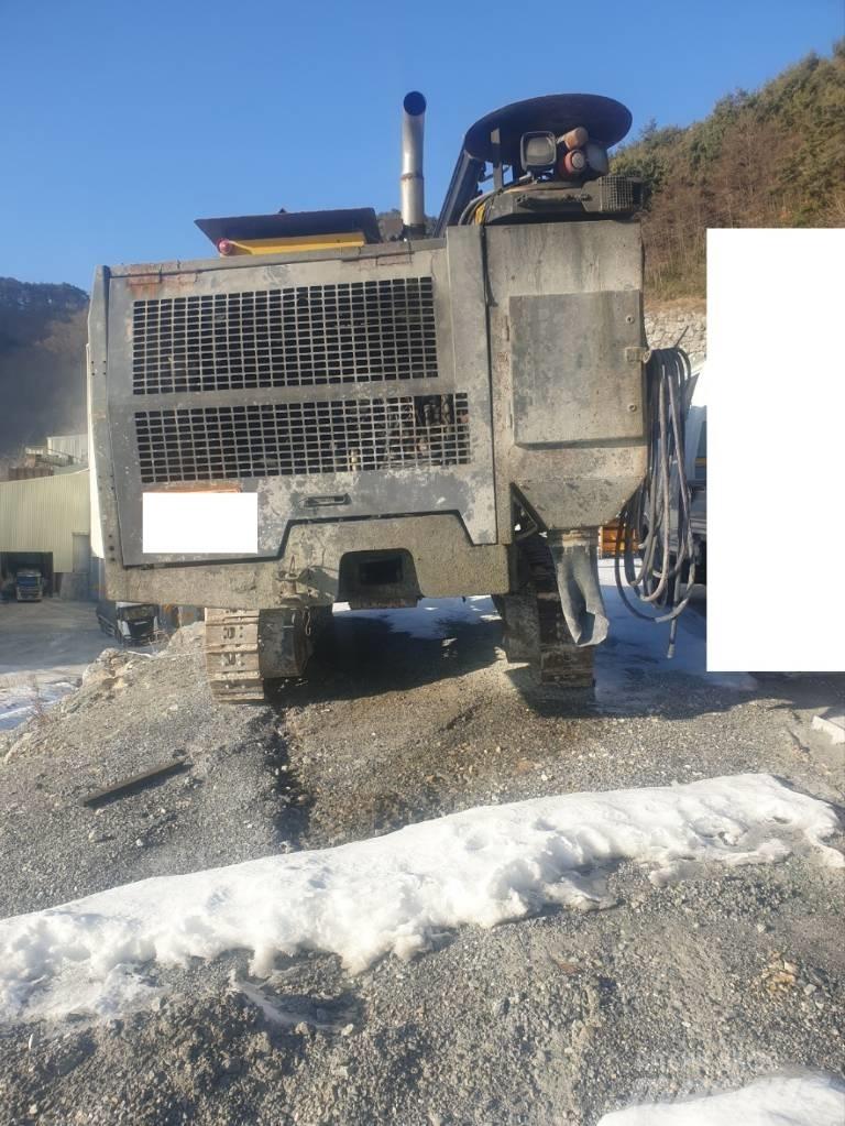 Atlas Copco ROC D5 도로 굴착기