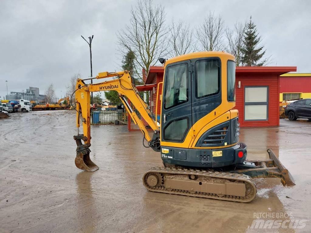 Hyundai R25Z-9AK 소형 굴삭기 7톤 미만