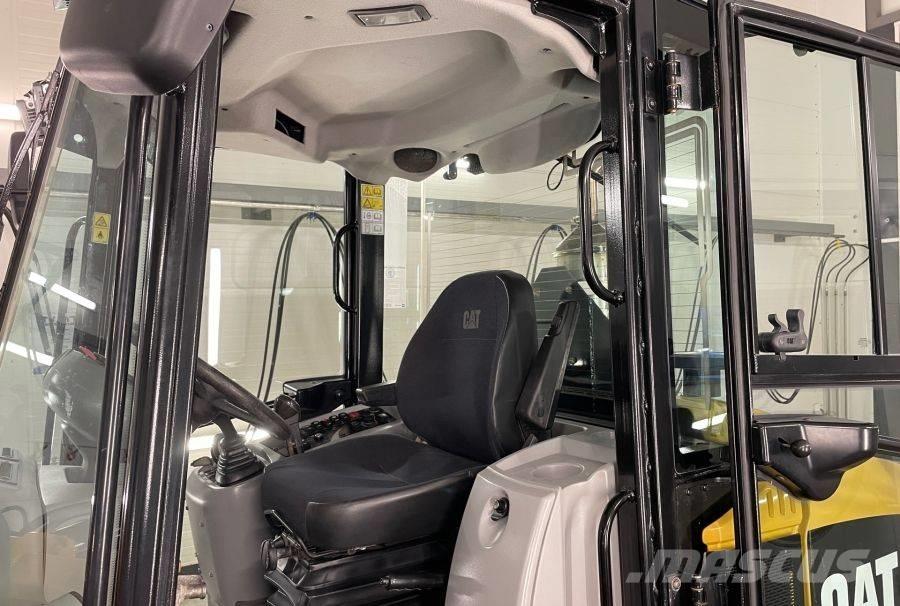 CAT 906 H 2  휠로우더