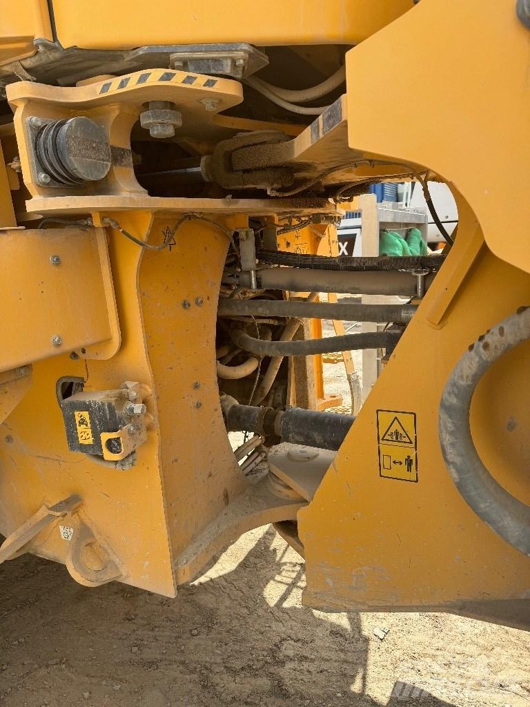 Volvo 150H  휠로우더
