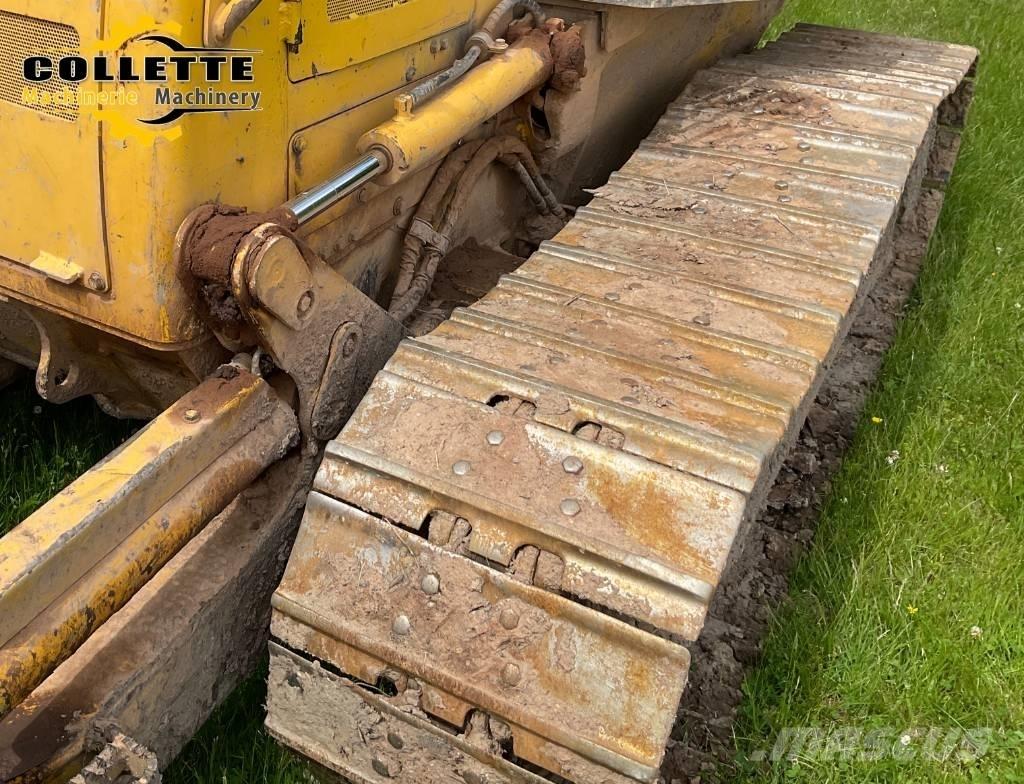 Komatsu D 39 EX-22 크롤러 도저