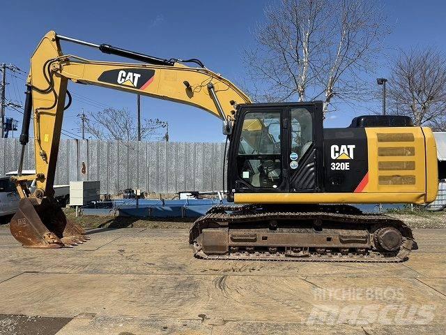 CAT 320 E 대형 굴삭기 29톤 이상