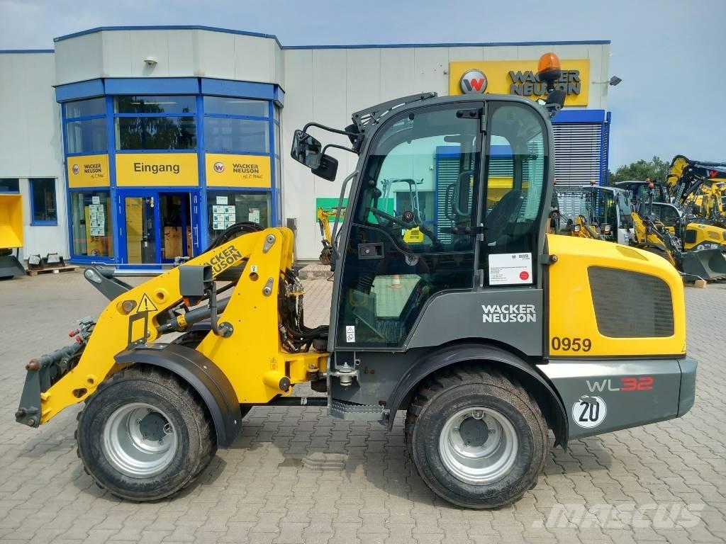 Wacker Neuson WL32  휠로우더