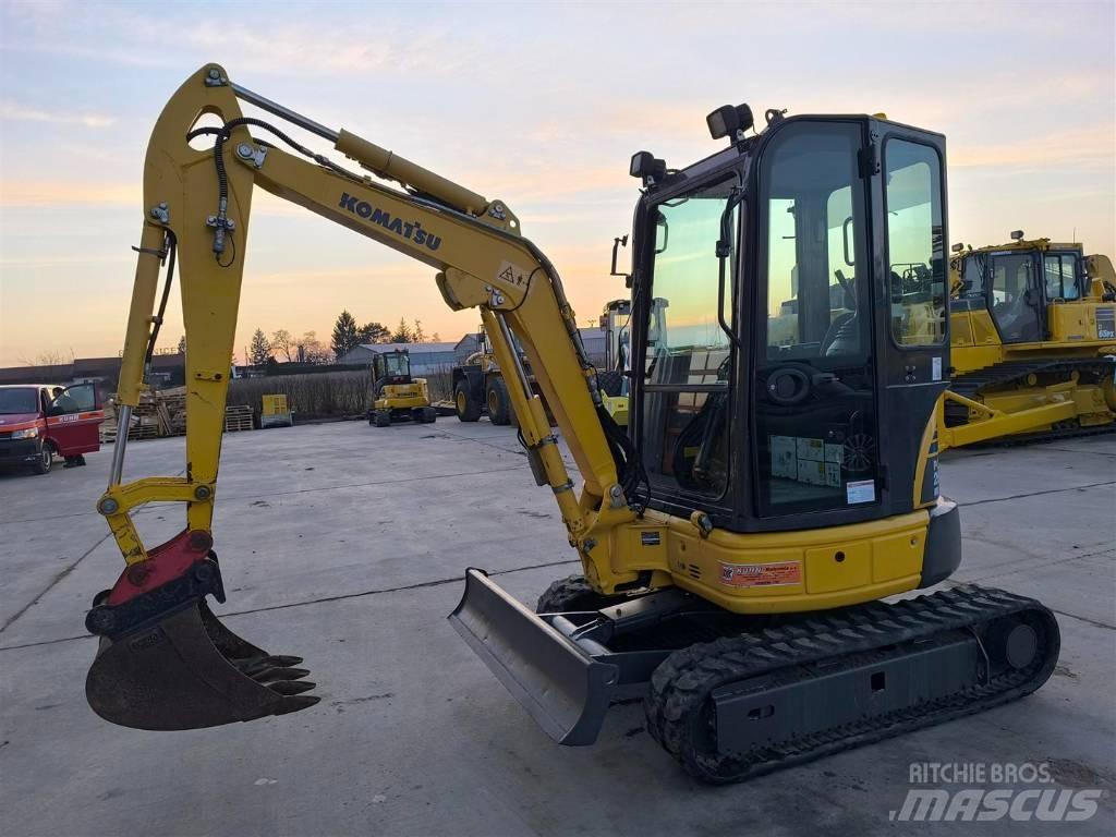 Komatsu PC 26 MR-5 소형 굴삭기 7톤 미만