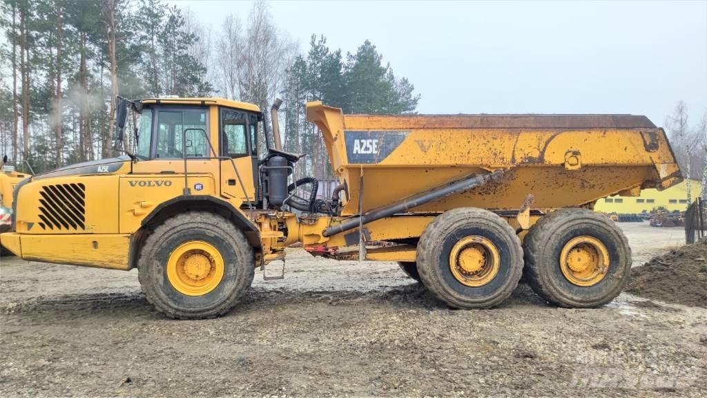 Volvo A 25 E 연결식 홀러