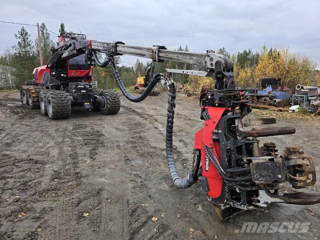 Komatsu 901XC 원목 하베스터