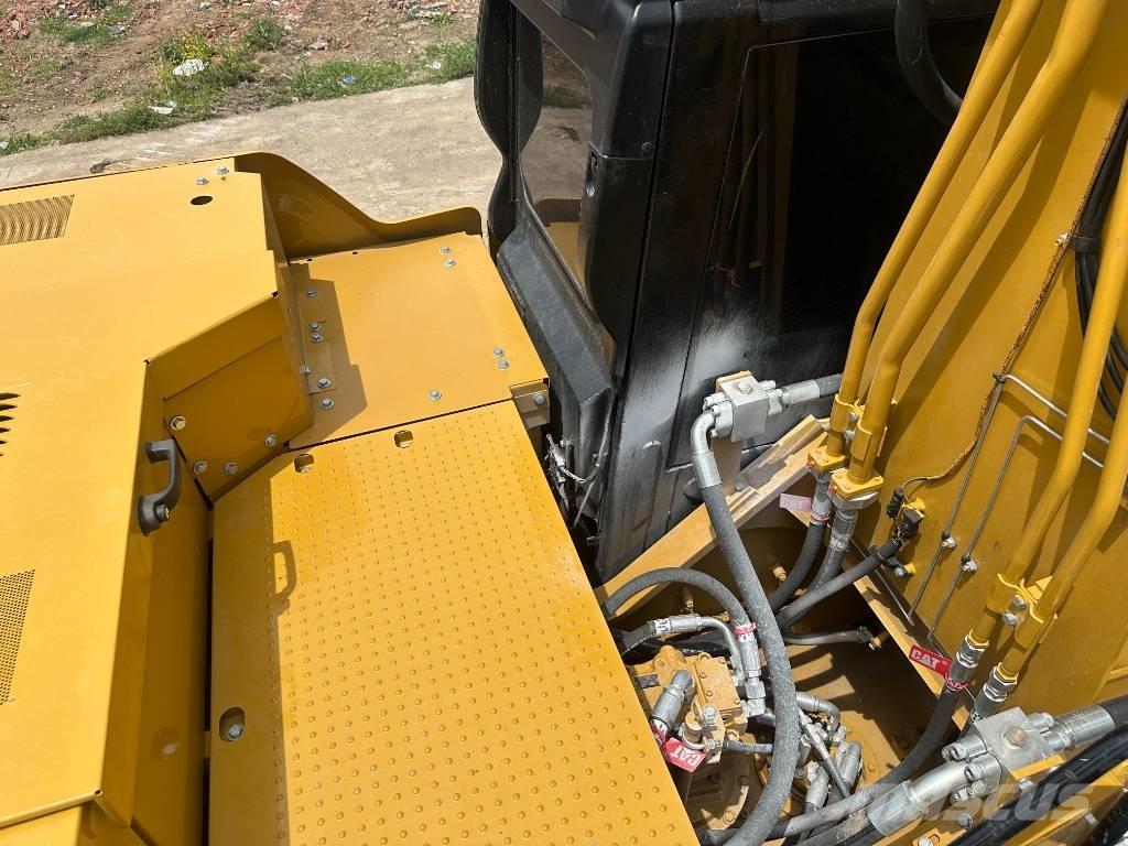 CAT 330 폐기물/산업 처리기