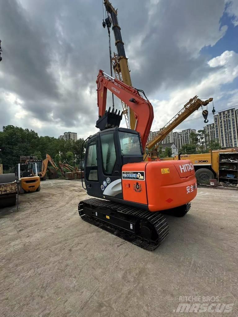 Hitachi ZX 70 대형 굴삭기 29톤 이상