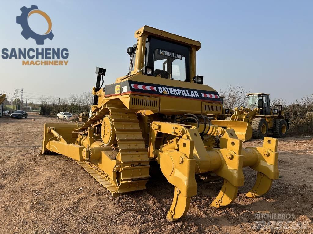CAT D8R 크롤러 도저