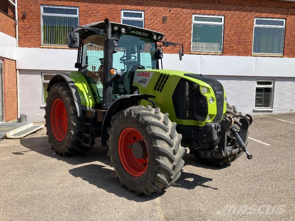 CLAAS Arion 640 CIS+ 트랙터