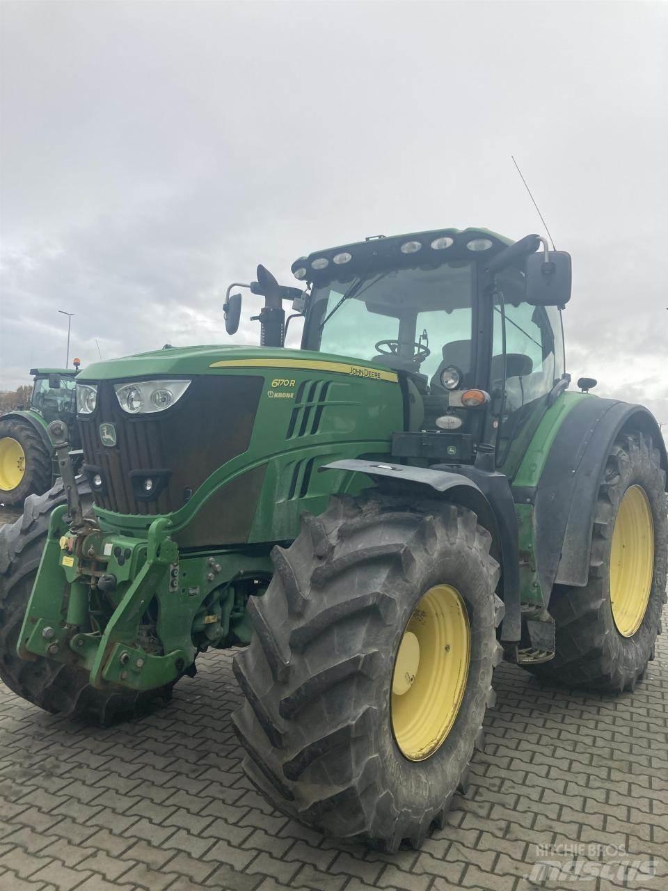 John Deere 6170R 트랙터