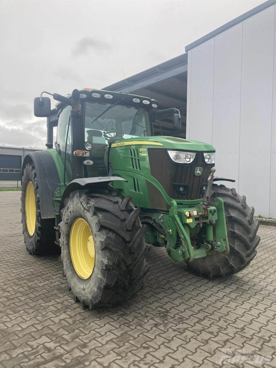 John Deere 6170R 트랙터