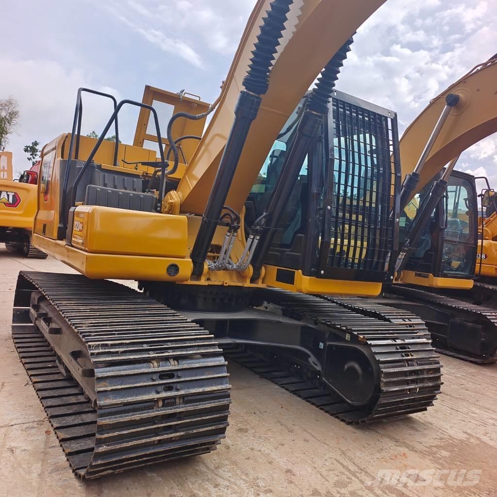 CAT 320 GC 대형 굴삭기 29톤 이상