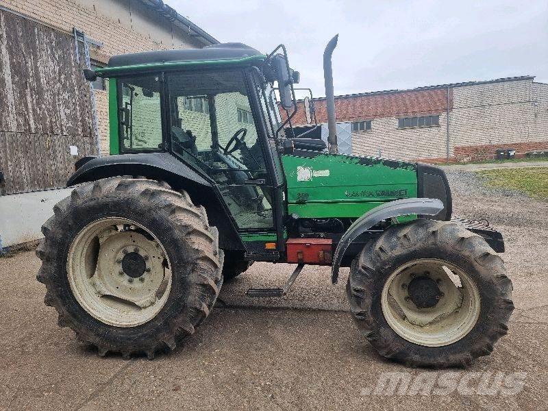Valtra Valmet 900 트랙터