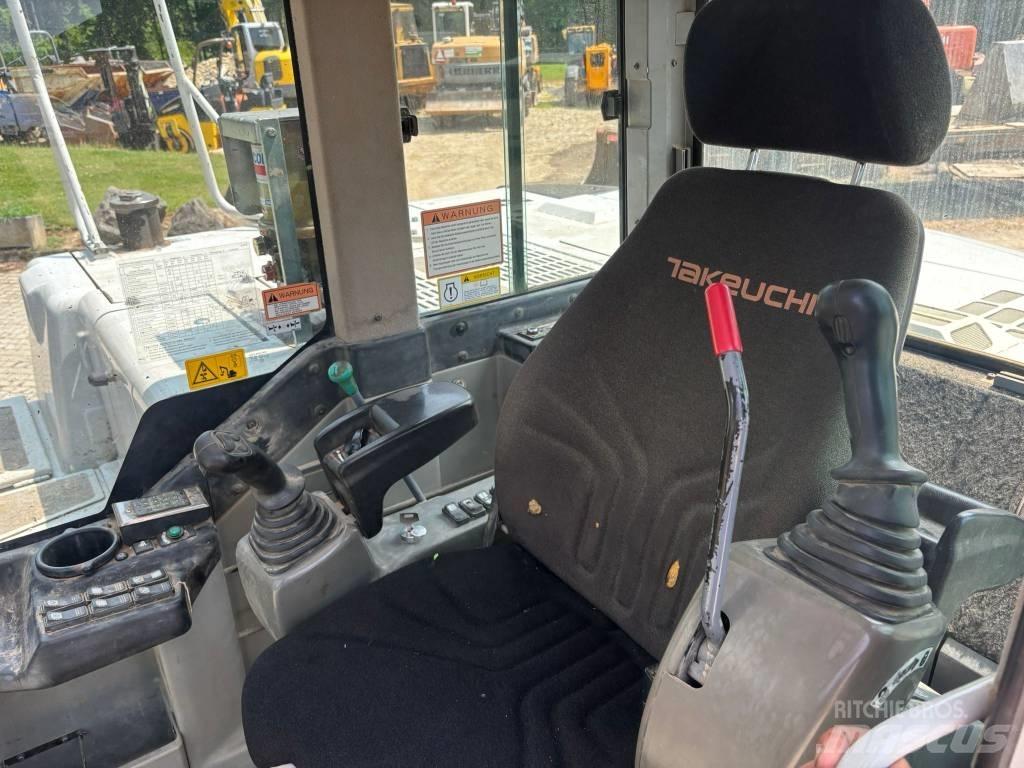Takeuchi TB 1140 대형 굴삭기 29톤 이상