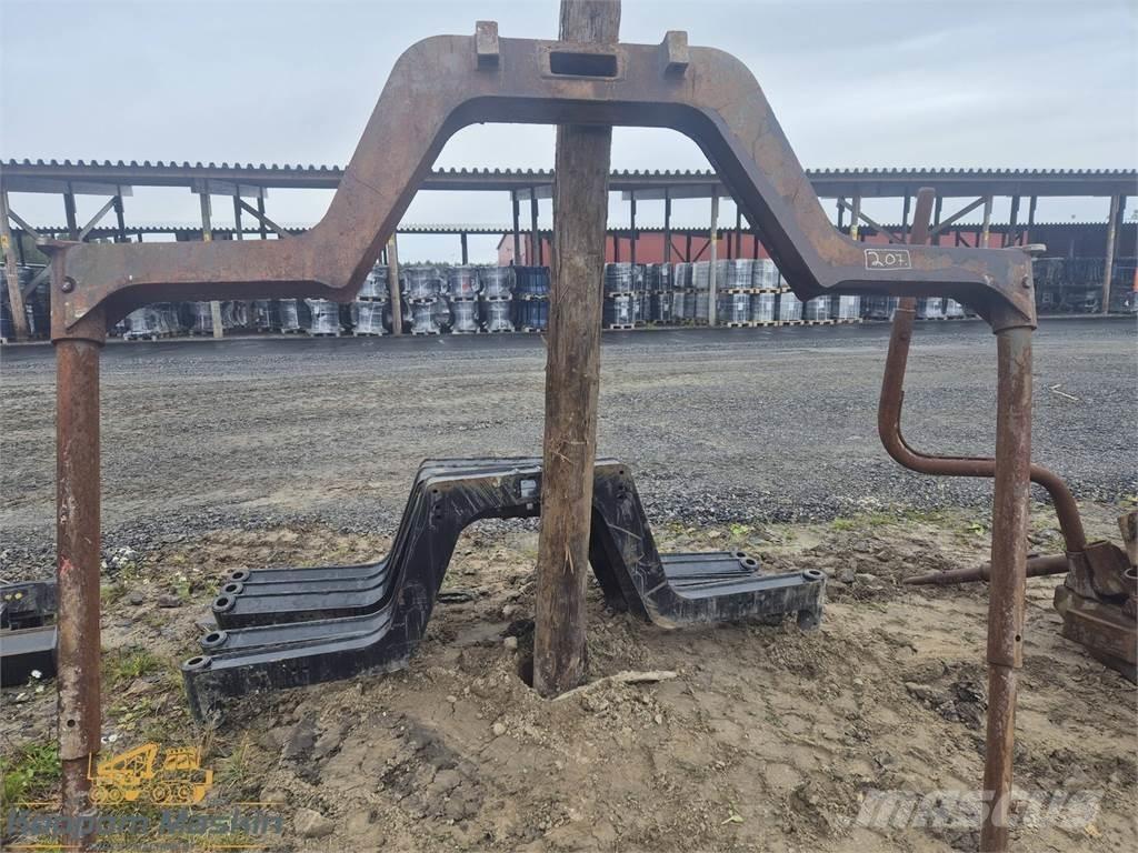 Valmet 890 기타 구성품