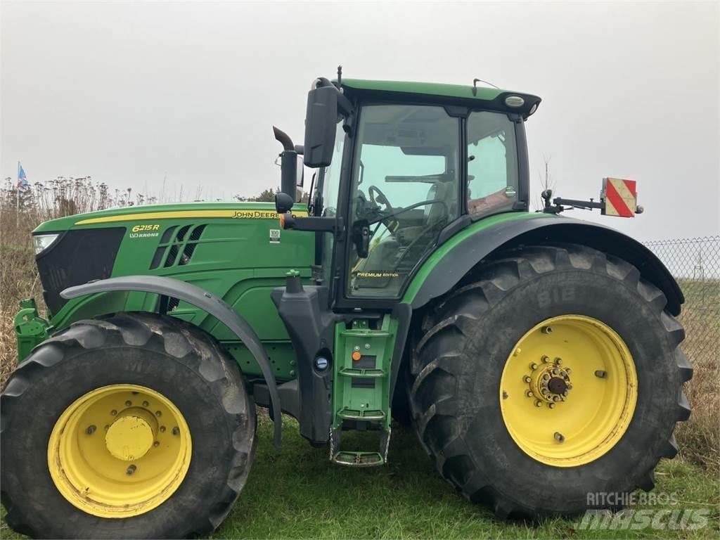John Deere 6215R 트랙터