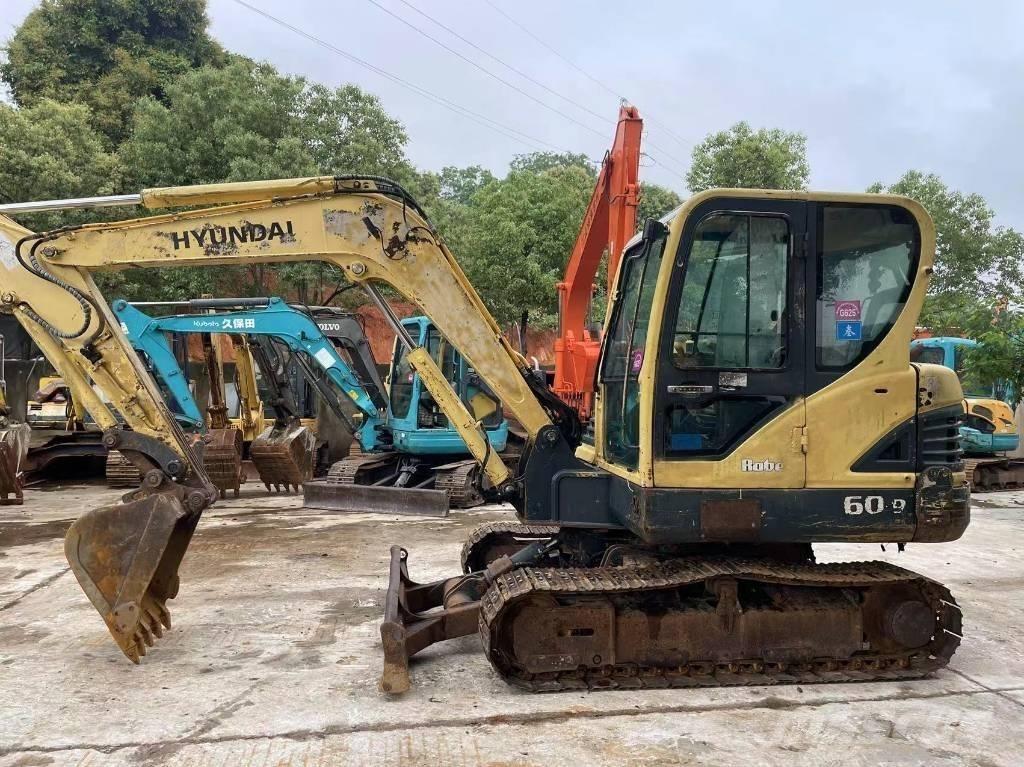 Hyundai R60-9 대형 굴삭기 29톤 이상