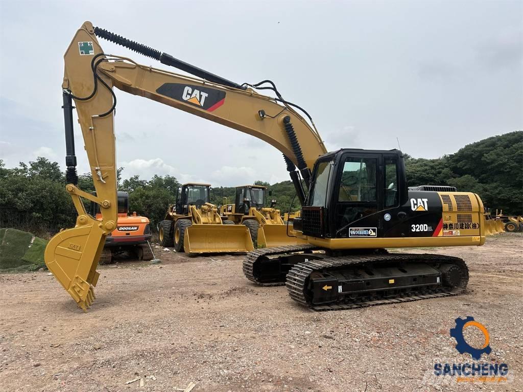 CAT 320 D 대형 굴삭기 29톤 이상
