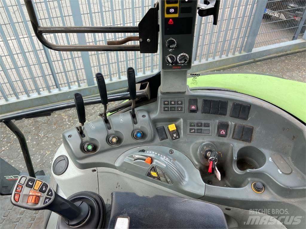 CLAAS Arion 440 트랙터