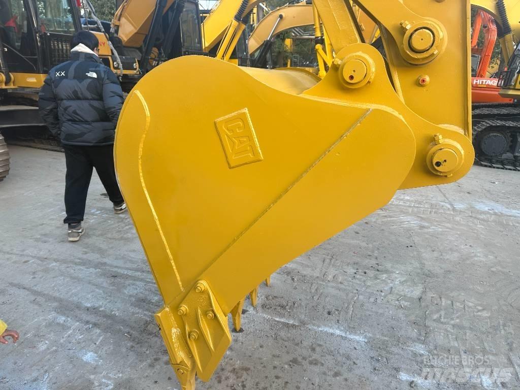CAT 320 GC 대형 굴삭기 29톤 이상