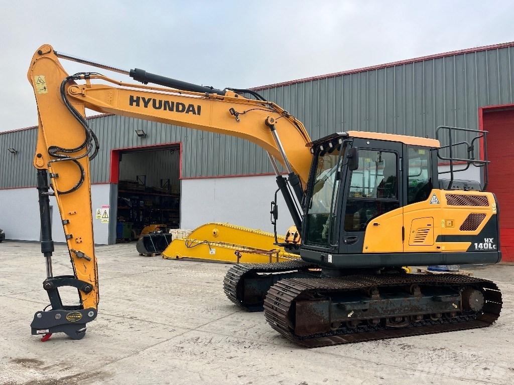 Hyundai HX140LC 대형 굴삭기 29톤 이상